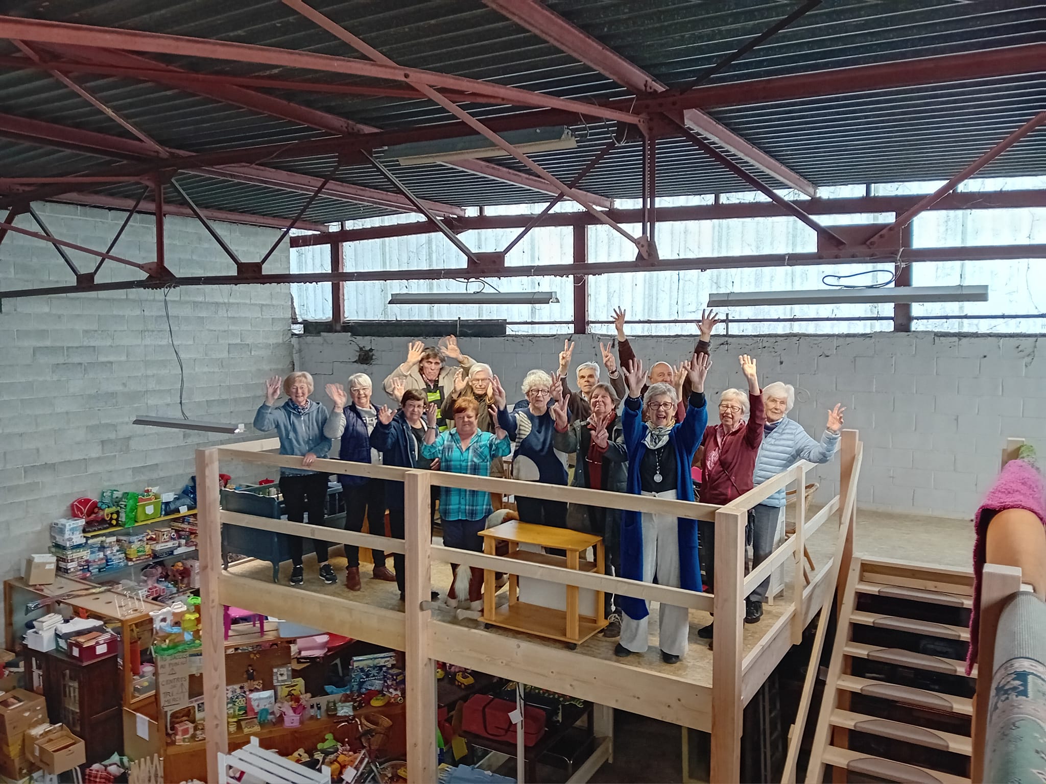 Photo d'équipe des volontaires du SEF