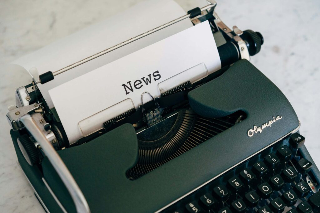 Imprimante anciennes montrant la rédactions de news