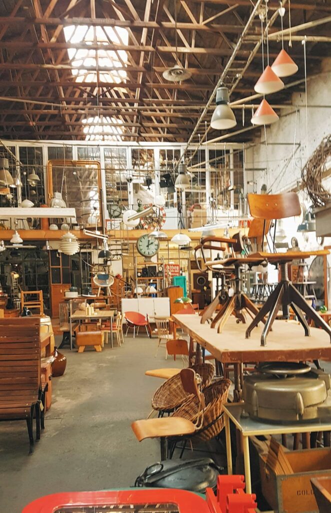 Magasins de vide grenier à petit prix